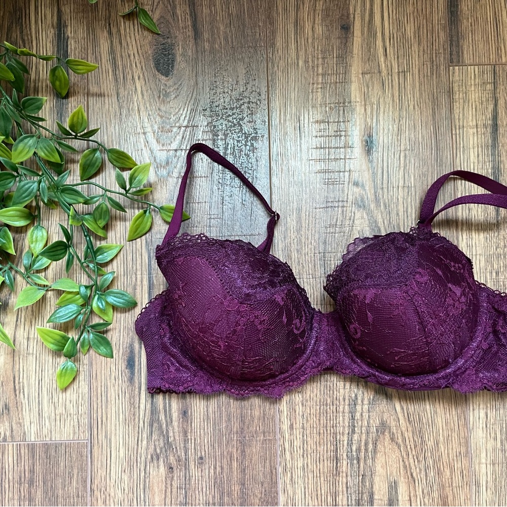 Victoria’s Secret Lingerie Bra
